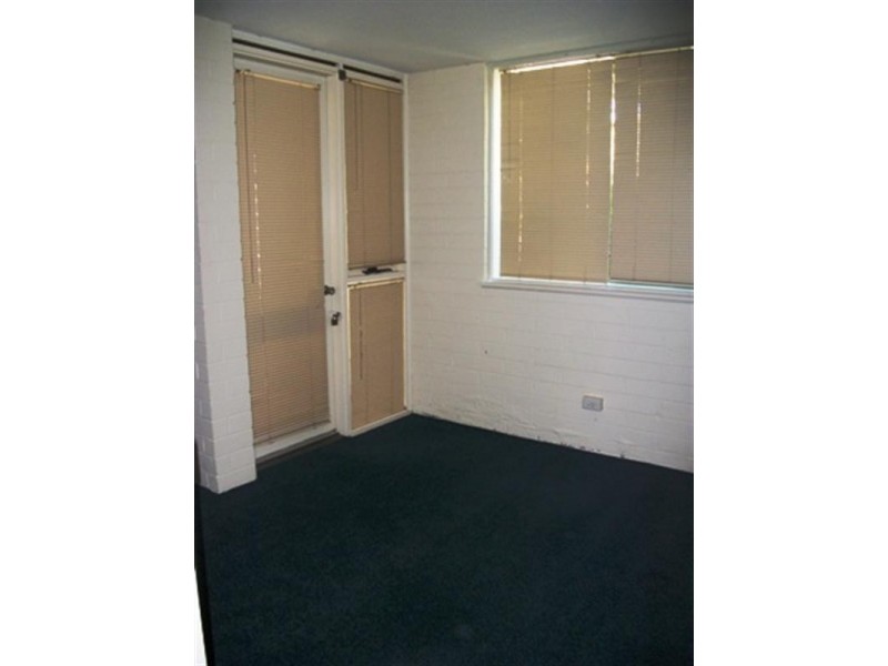 1/829 Park Street, Brunswick VIC 3056