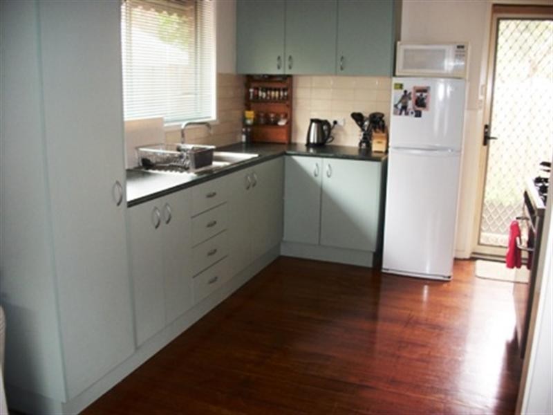 6/28 Lake Road, Blackburn VIC 3130