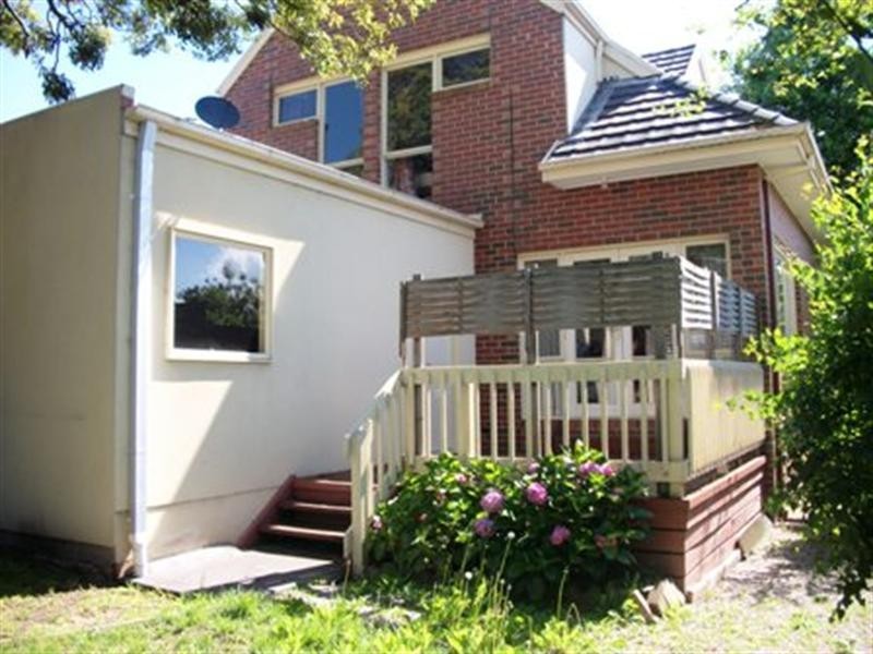 1/17 Milne Street, Mitcham VIC 3132