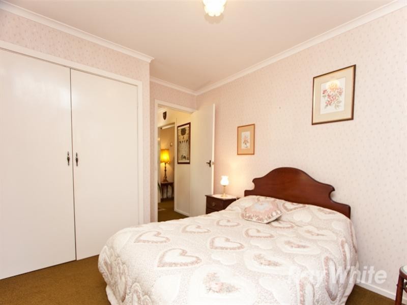 1/37 The Avenue, Blackburn VIC 3130