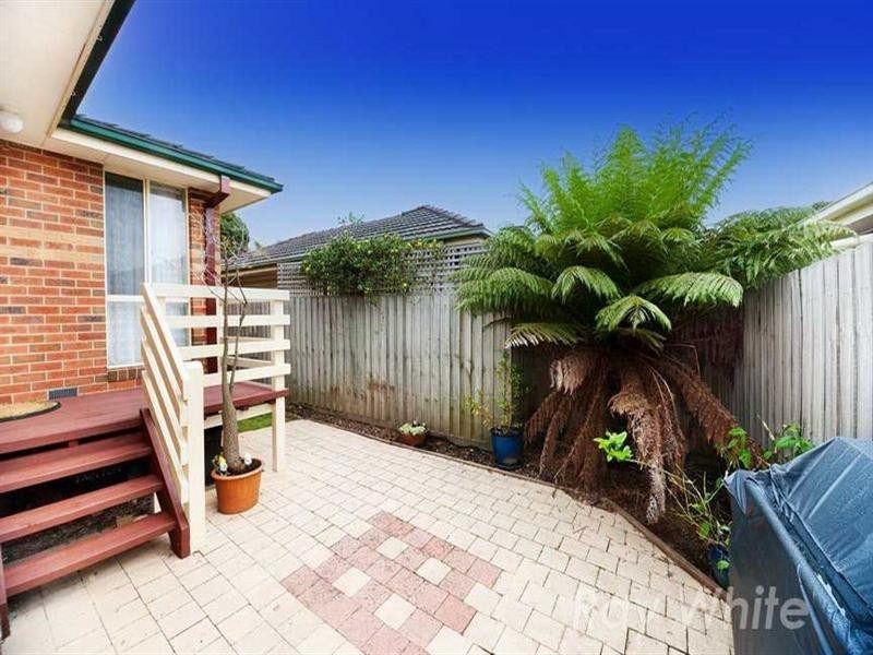 1A Tainton Street, Burwood East VIC 3151