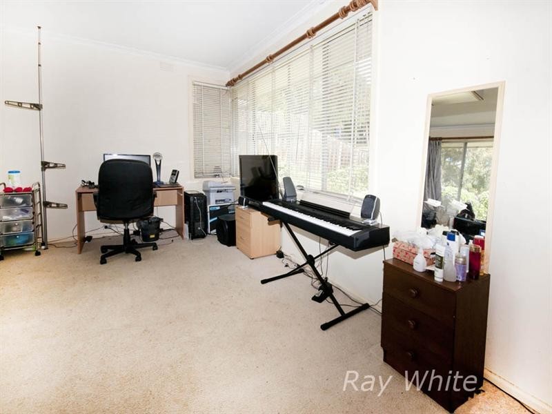 50 McIntyre Street, Burwood VIC 3125