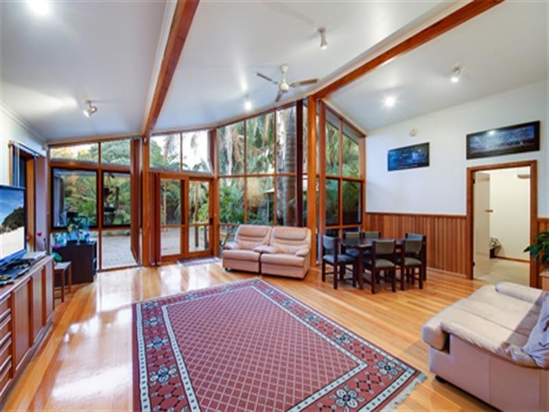 21 Elder Street, Blackburn VIC 3130