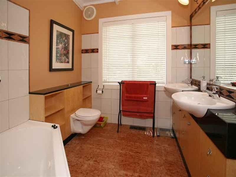 10 Wellington Avenue, Blackburn VIC 3130