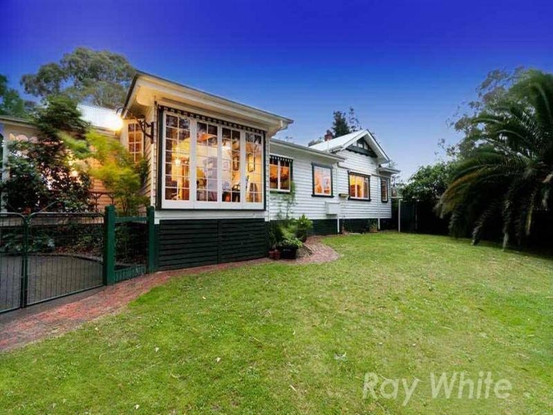 10 Wellington Avenue, Blackburn VIC 3130