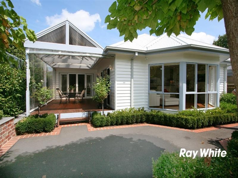 17 Sandy Street, Nunawading VIC 3131