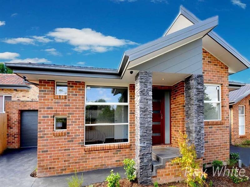 2/3 Kingsclere Street, Vermont VIC 3133