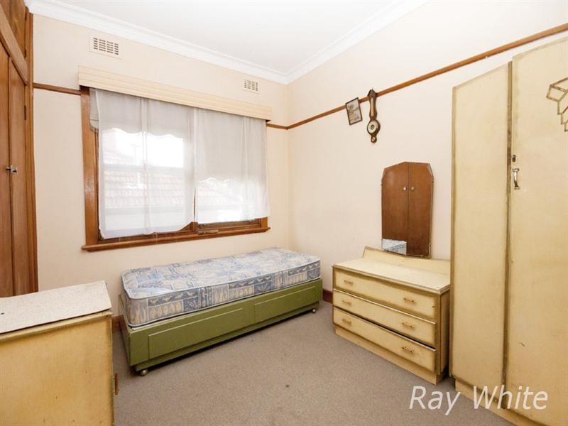 39 Morton Road, Burwood VIC 3125