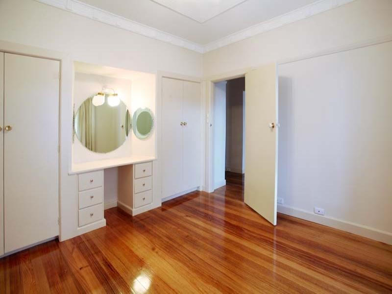 1-128 Broughton Road, Surrey Hills VIC 3127