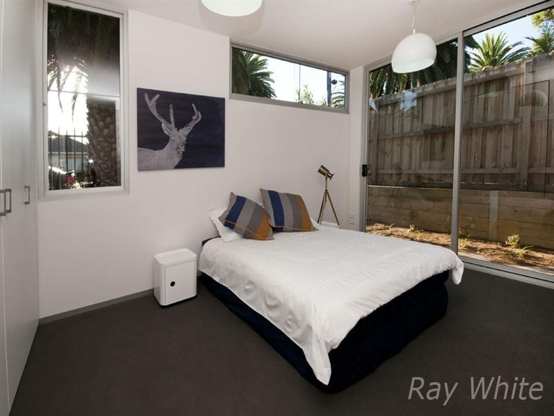 1/15-17 Railway Road, Blackburn VIC 3130