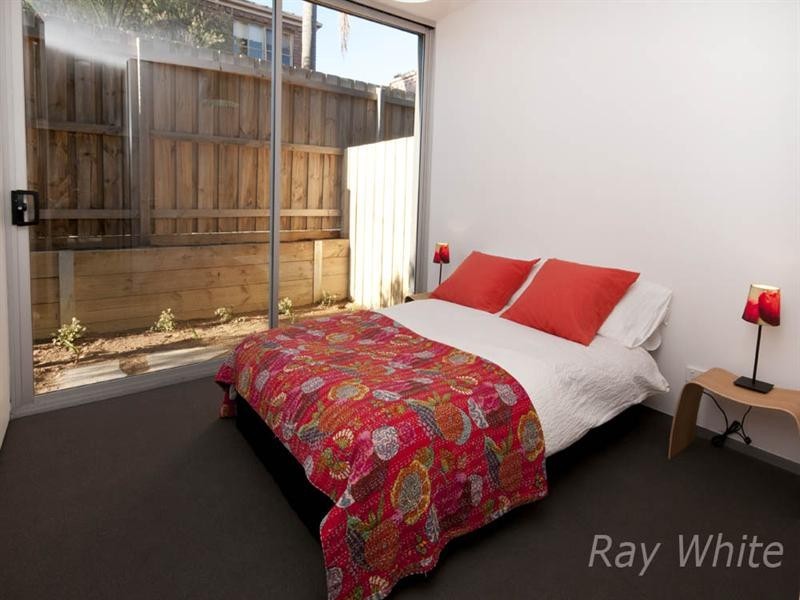 1/15-17 Railway Road, Blackburn VIC 3130