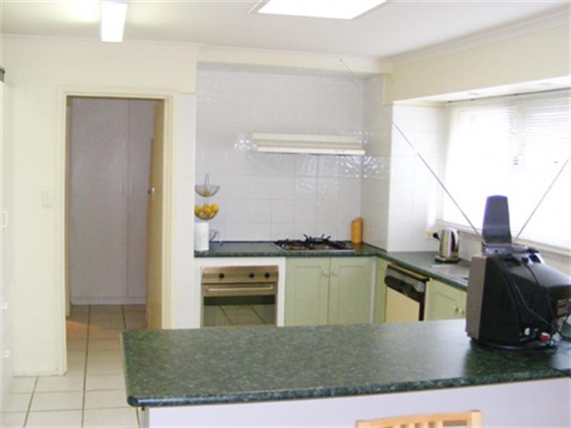 51 Sevenoaks Road, Burwood East VIC 3151