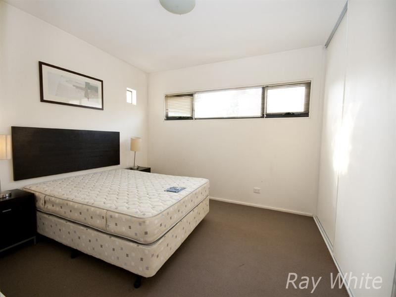 5/19-21 Railway Road, Blackburn VIC 3130