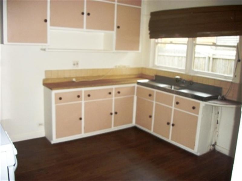 11 Gillies Street, Mitcham VIC 3132