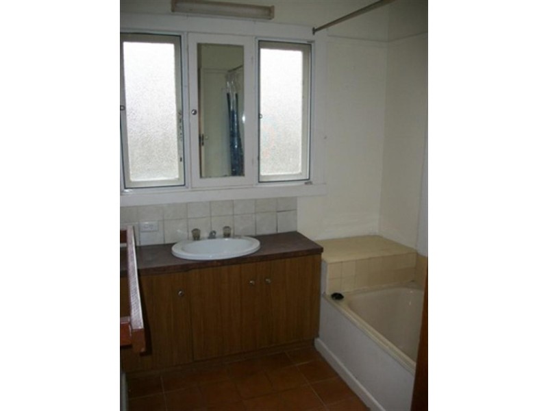 11 Gillies Street, Mitcham VIC 3132