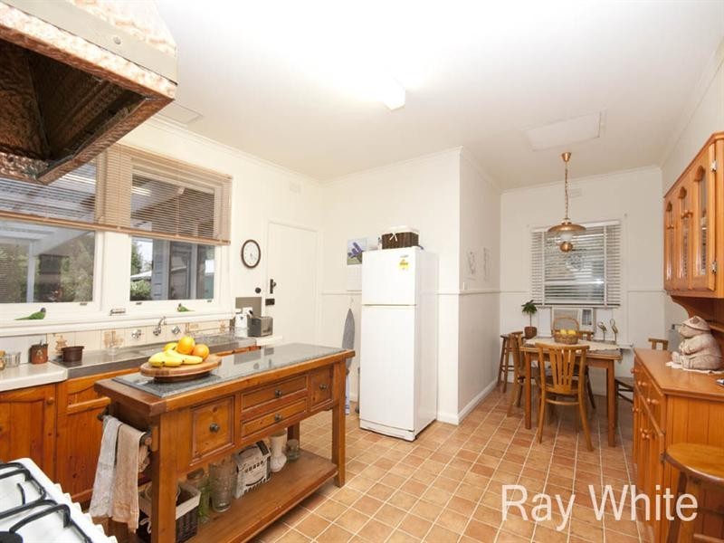 83 Wantirna Road, Ringwood VIC 3134