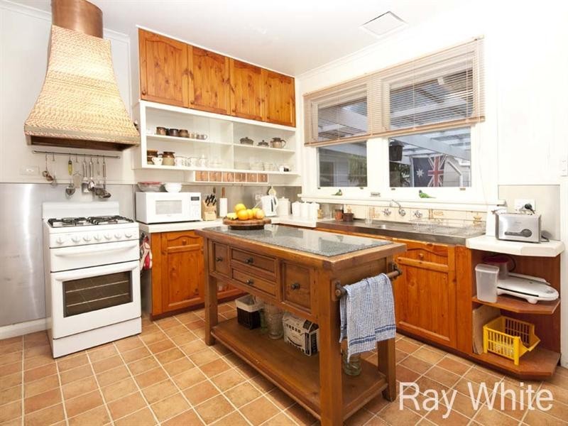 83 Wantirna Road, Ringwood VIC 3134