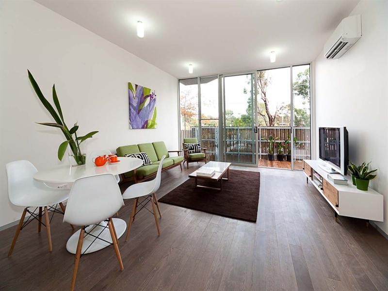 12/15-17 Railway Road, Blackburn VIC 3130