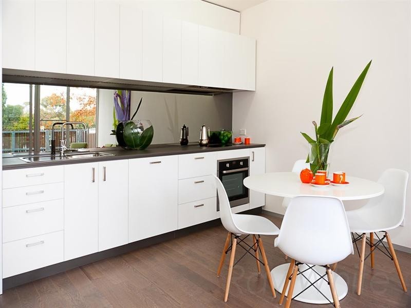 12/15-17 Railway Road, Blackburn VIC 3130