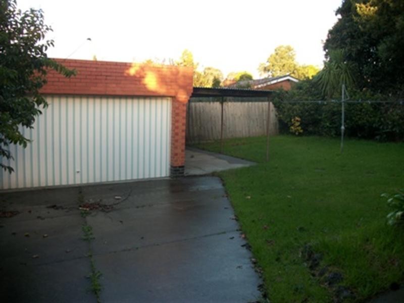 1 Handley Street, Blackburn North VIC 3130