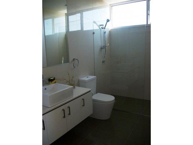 13/15-17 Railway Road, Blackburn VIC 3130