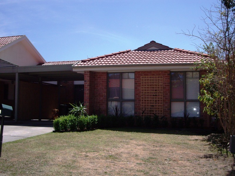 7 Sugarloaf Close, Burwood East VIC 3151