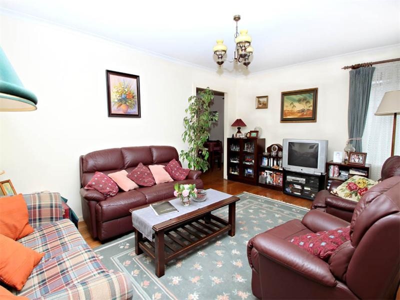 5 Cohuna Court, Burwood East VIC 3151