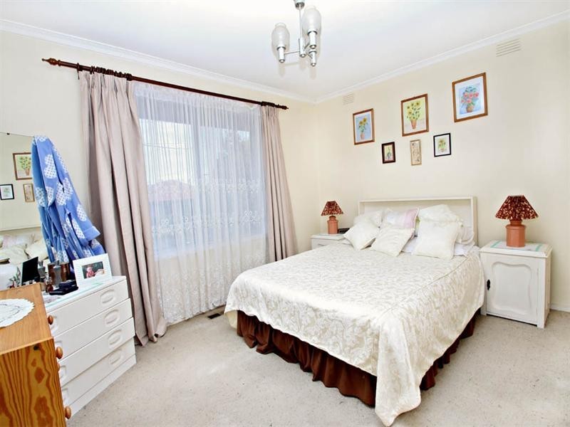 5 Cohuna Court, Burwood East VIC 3151