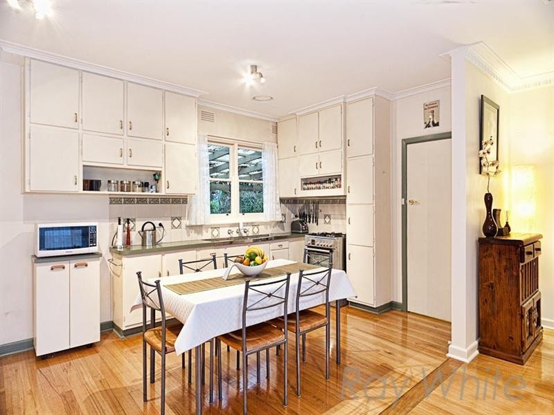 9 Lane Street, Blackburn North VIC 3130