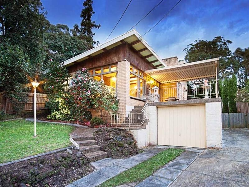 19 Beaufort Street, Mitcham VIC 3132