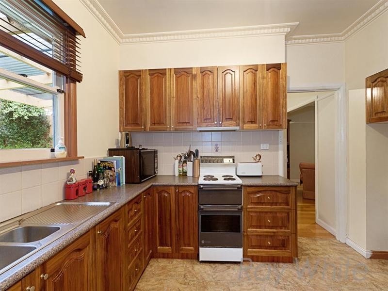 40 Lindsay Avenue, Nunawading VIC 3131