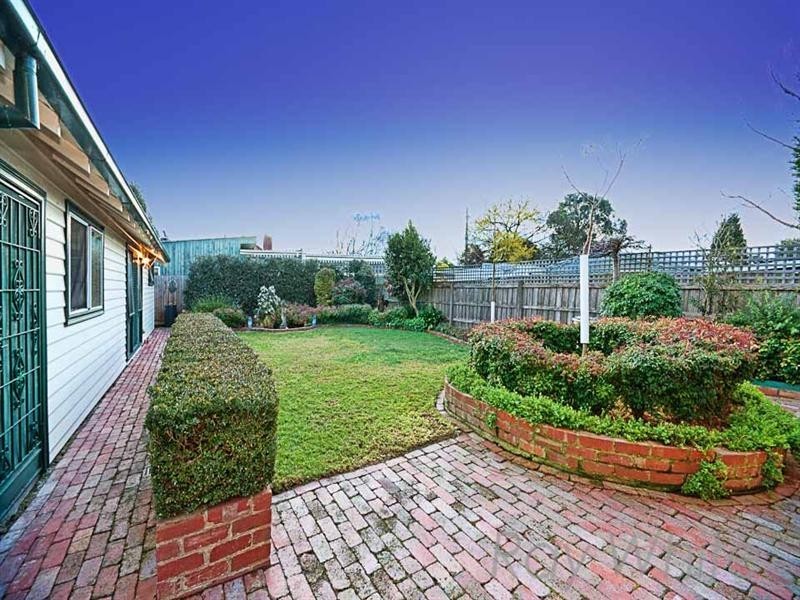 48 Elder Street, Blackburn VIC 3130