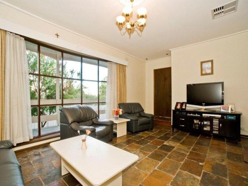 49 Margot Avenue, Doncaster VIC 3108