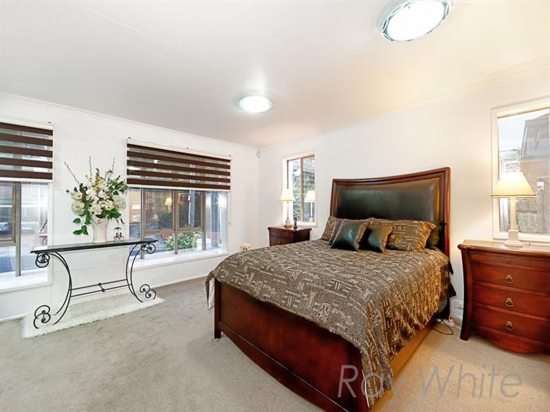 16 Gwyn Rise, Vermont South VIC 3133