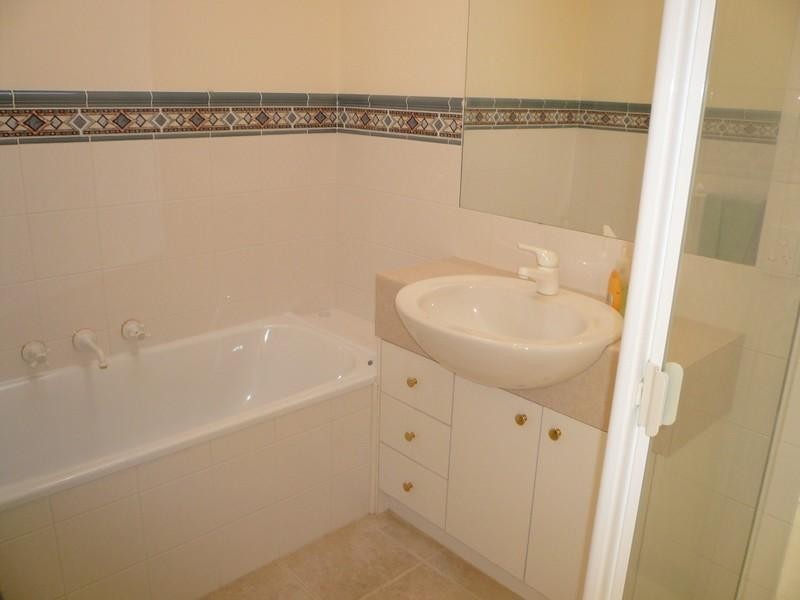 2-17 Tyrrell Avenue, Blackburn VIC 3130