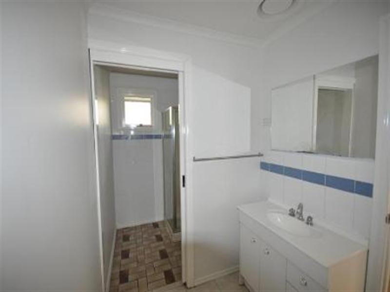 18 Medhurst Street, Burwood East VIC 3151
