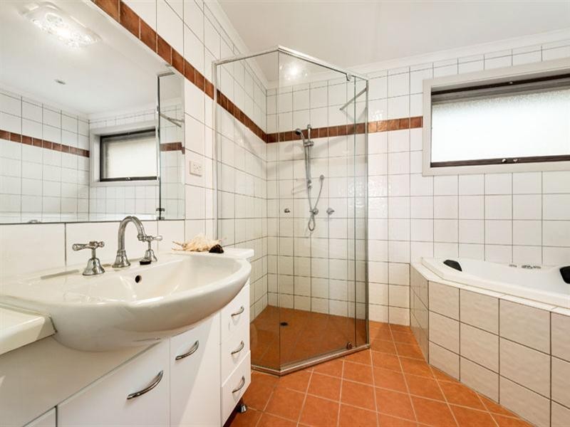 2 Tonmar Court, Forest Hill VIC 3131