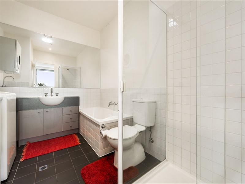 7/19-21 Railway Road, Blackburn VIC 3130