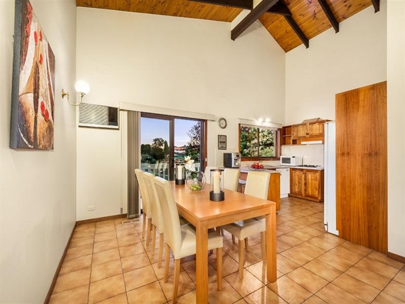 284 Hawthorn Road, Vermont South VIC 3133