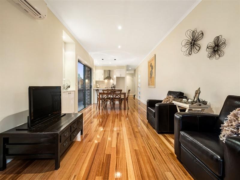 3a Winjallock Crescent, Vermont South VIC 3133