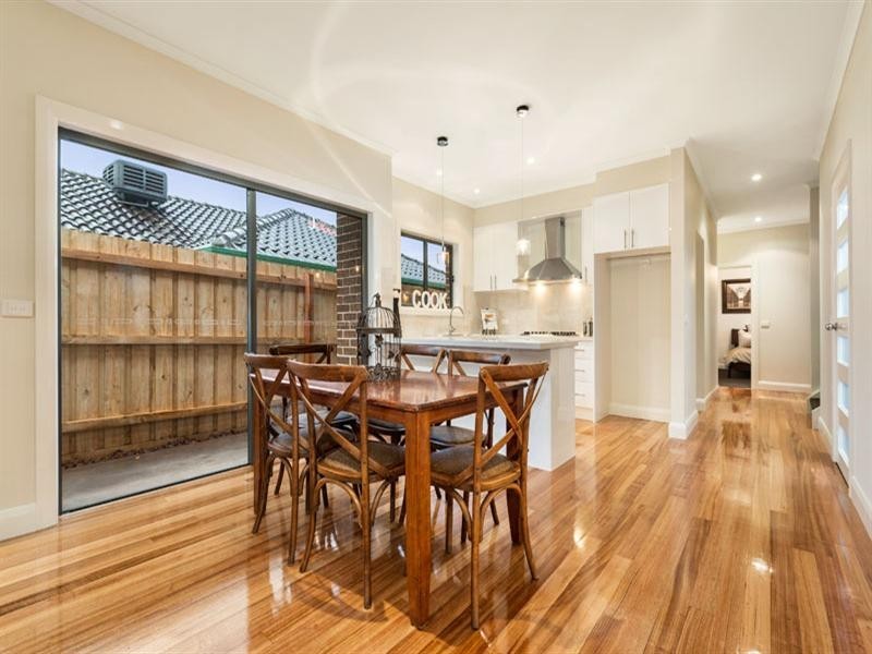 3a Winjallock Crescent, Vermont South VIC 3133