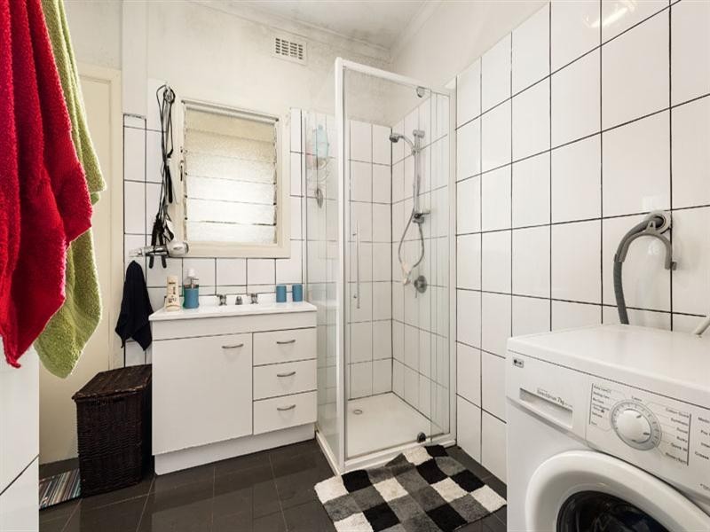 1C Burnett Street, Mitcham VIC 3132