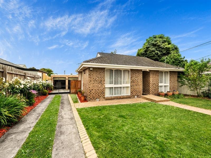 21 Roxburgh Road, Wantirna VIC 3152