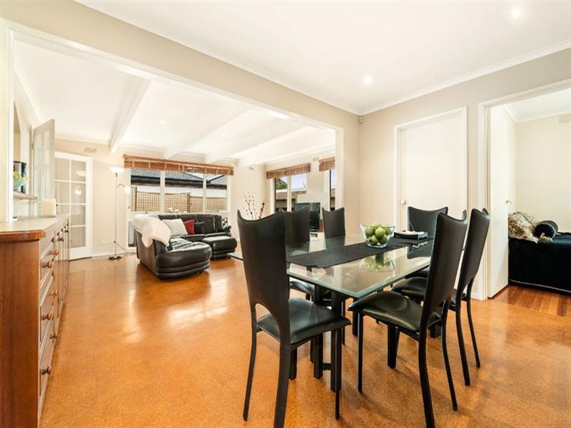 21 Roxburgh Road, Wantirna VIC 3152