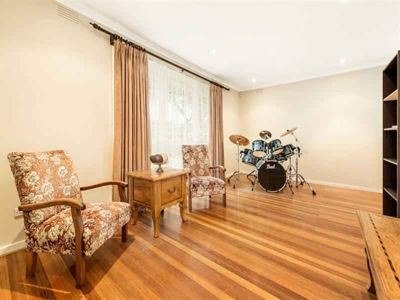 21 Roxburgh Road, Wantirna VIC 3152