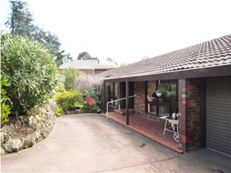 25 Coltain Street, Vermont South VIC 3133