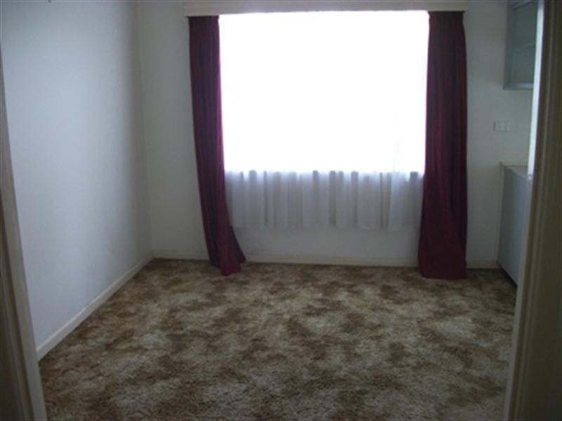 22 Laughlin Avenue, Nunawading VIC 3131