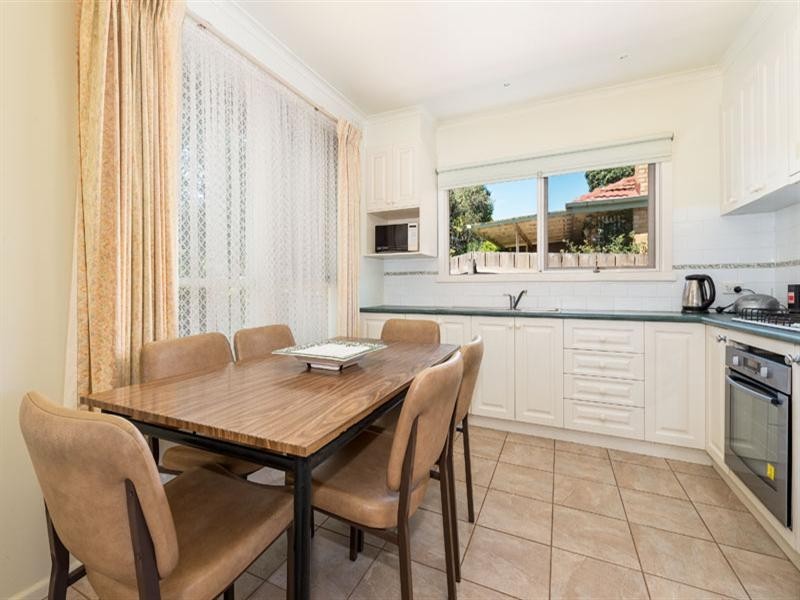 6 Third Avenue, Box Hill North VIC 3129