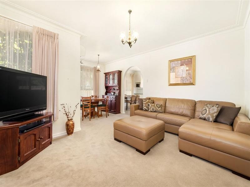 6 Third Avenue, Box Hill North VIC 3129