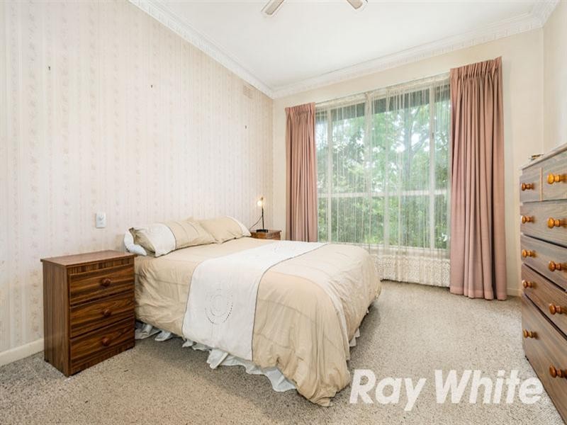 19 Slater Avenue, Blackburn North VIC 3130